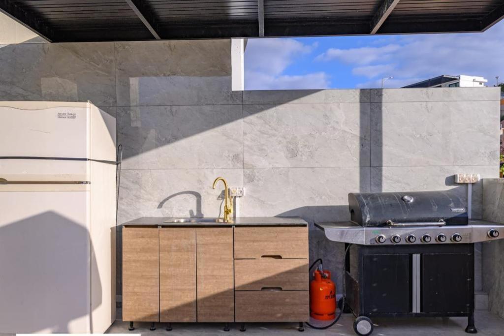Top-Class Luxury Villa Bsamim With Full Sea View Heated Pool !!!! Eilat Exteriör bild